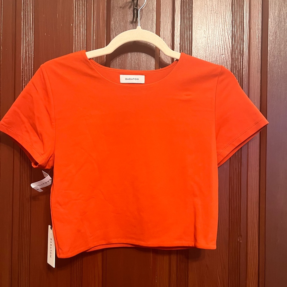 Aritzia Babaton contour crew crop top T shirt flambeau red large